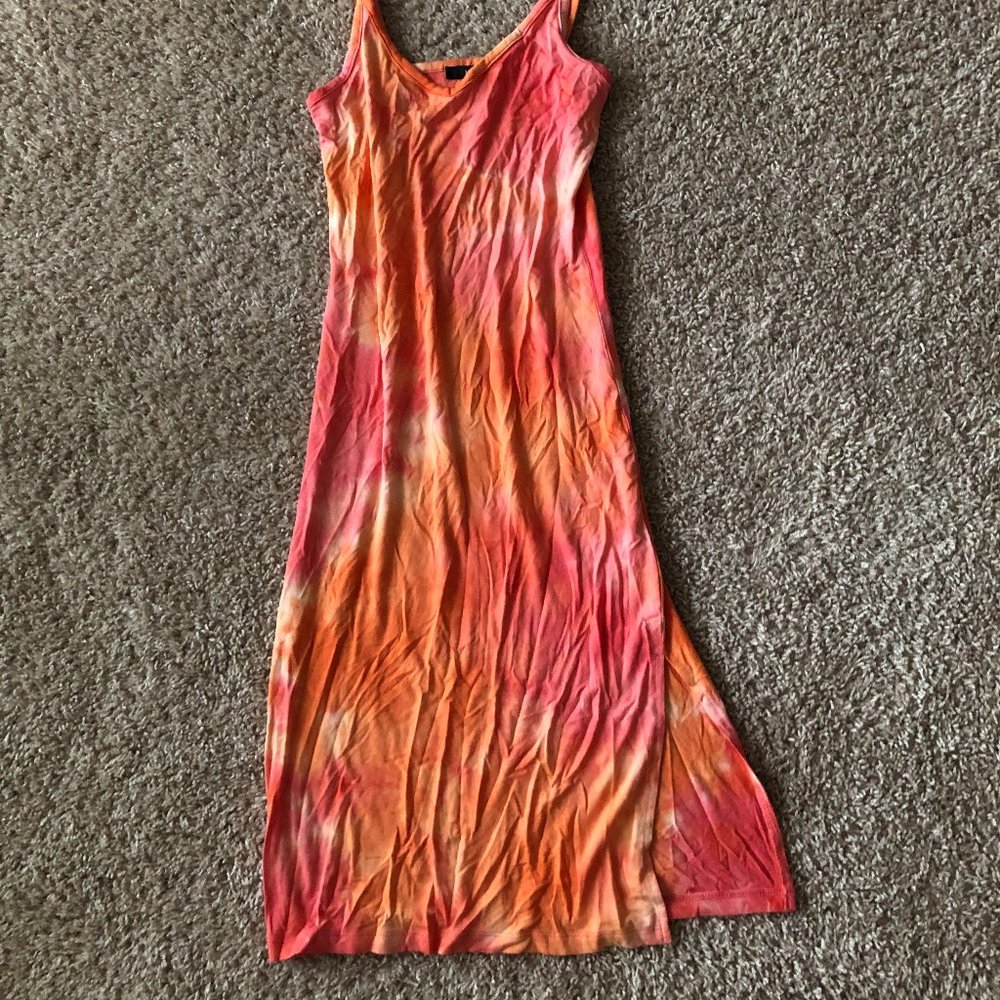 Tie Dye Slit Midi Dress